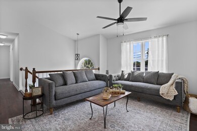 723 W 15th St, Front Royal, VA 22630 - photo 7