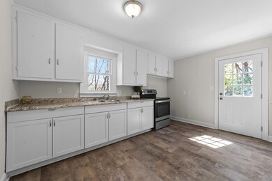 302 E McClanahan St, Oxford, NC 27565 - photo 4