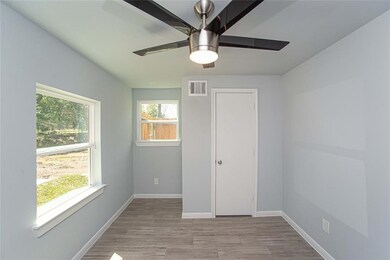 13521 Peoria St unit 2, Houston, TX 77015 - photo 7