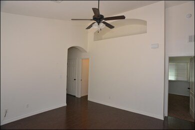 13582 Everingham Dr, Horizon City, TX 79928 - photo 5