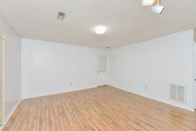 305 Jeanette St, Winterville, NC 28590 - photo 7