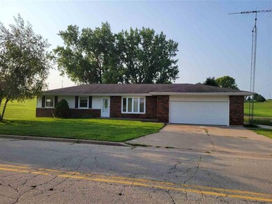 189 N Main St, Potosi, WI 53820 - photo 2
