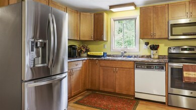 48 Musquash Rd, Hudson, NH 03051 - photo 3