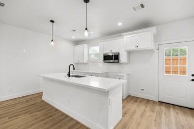 13465 Redrock St unit B, Houston, TX 77088 - photo 7