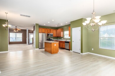 7468 Northgate Dr-15