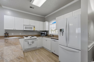 4839 Carnation Cir unit 305 Magnolia No, Myrtle Beach, SC 29577 - photo 3