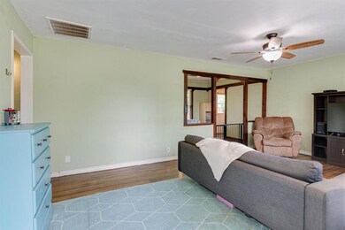 303 Norwood Dr, Hurst, TX 76053 - photo 4