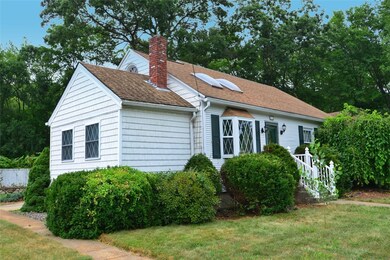 94 School St, North Smithfield, RI 02896 - photo 2