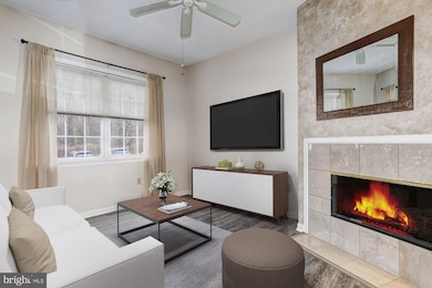 7304 Rocky Creek Dr, Columbia, MD 21046 - photo 5