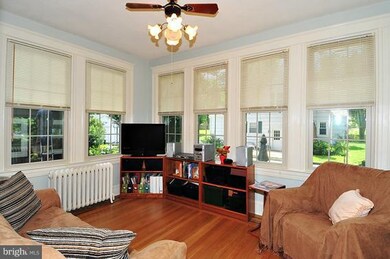 2303 Old Frederick Rd, Catonsville, MD 21228 - photo 5