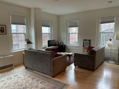 32 Masonic St unit 1, Northampton, MA 01060 - photo 4