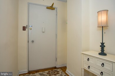 The Dorset unit 1204, Wilmington, DE 19806 - photo 2