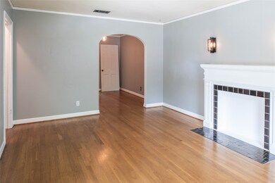 5946 Goodwin Ave, Dallas, TX 75206 - photo 4