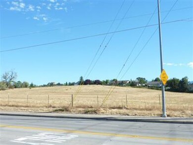 2596 E McAndrews Rd, Medford, OR 97504 - photo 6