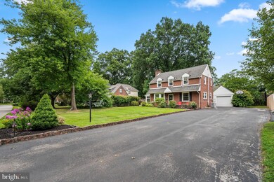 408 E Country Club Ln, Wallingford, PA 19086 - photo 2