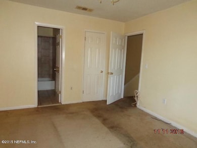 723 Oaks Manor Ct, Jacksonville, FL 32211 - photo 5