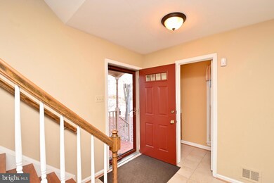 7967 Hidden Bridge Dr, Springfield, VA 22153 - photo 3