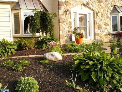 5014 Prescott Cir, Norristown, PA 19403 - photo 2