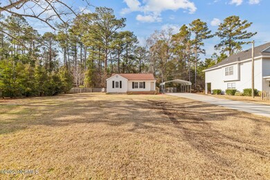 249 Lakewood Dr, Jacksonville, NC 28546 - photo 2