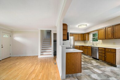 3018 Nichols Rd, Kalamazoo, MI 49004 - photo 7