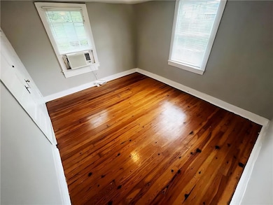 130 S Hennessey St unit 1, New Orleans, LA 70119 - photo 4