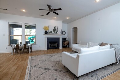 2105 Caroline Dr, Weatherford, TX 76087 - photo 4