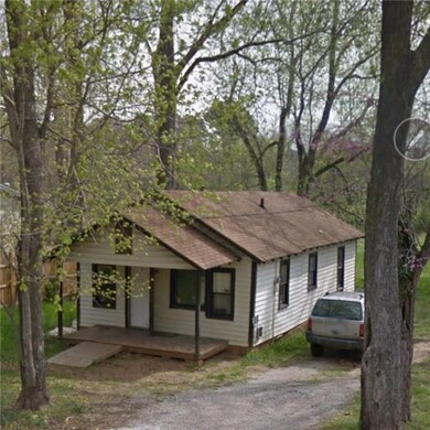 870 S Washington Ave, Fayetteville, AR 72701 - photo 2