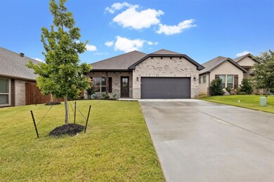 1212 Big Sky Dr, Weatherford, TX 76086 - photo 3