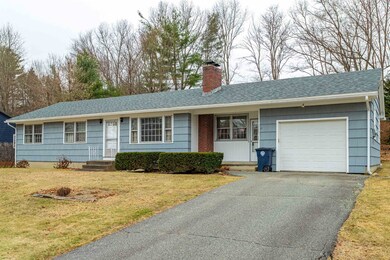 11 Bates Dr, Nashua, NH 03064 - photo 2