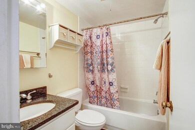 407 Tulip Ave unit 102, Takoma Park, MD 20912 - photo 2