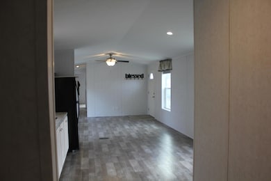 13 Dunlop Ave, Mechanic Falls, ME 04256 - photo 7