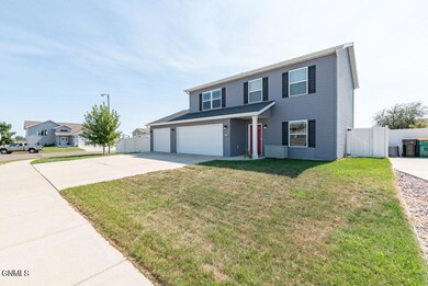 318 Brandenburg Loop MLS-3