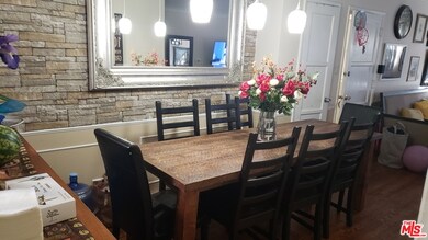 Apt 1 Dining Room