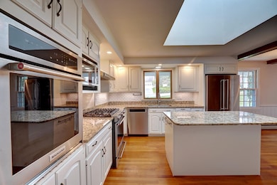 15 Juniper Rd, North Hampton, NH 03862 - photo 4