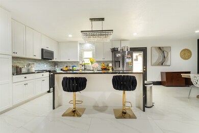 10523 Northview Dr, Houston, TX 77086 - photo 5