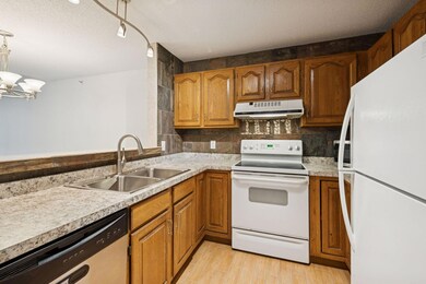 7610 York Ave S unit 3302, Edina, MN 55435 - photo 7