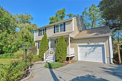 17 Walker St, Cranston, RI 02920 - photo 3