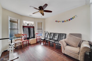 112 N Saint James St, Waukegan, IL 60085 - photo 5