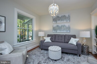 917 Euclid St NW, Washington, DC 20001 - photo 4