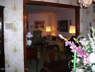 Dining to Living Room