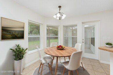 7 - Eat in Kitchen Area - Virtually Stag