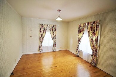 1309 N Preston St, Ennis, TX 75119 - photo 6