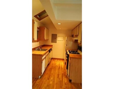 29 Jay St unit A, Cambridge, MA 02139 - photo 3