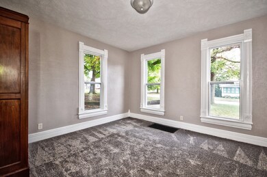 1103 Cassopolis St, Elkhart, IN 46514 - photo 7