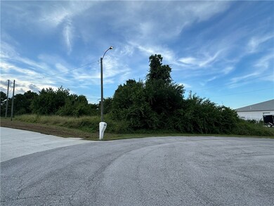 104 Darden Ct, Sebastian, FL 32958 - photo 2