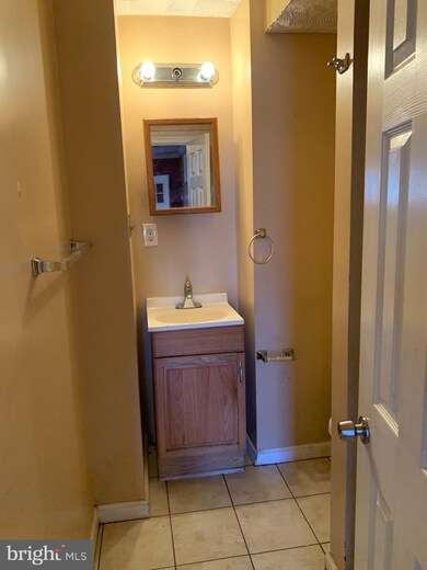 13100 N Point Ln, Laurel, MD 20708 - photo 7