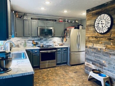 Kitchen 2