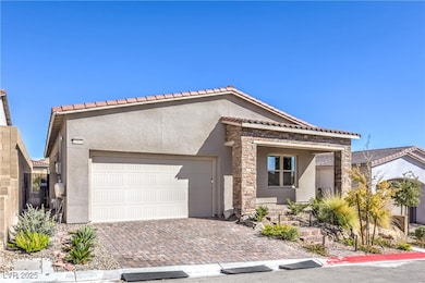 11628 Peregrine Point Ct, Las Vegas, NV 89138 - photo 2