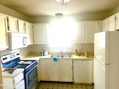 7162 Catina Ct, Jacksonville, FL 32222 - photo 7