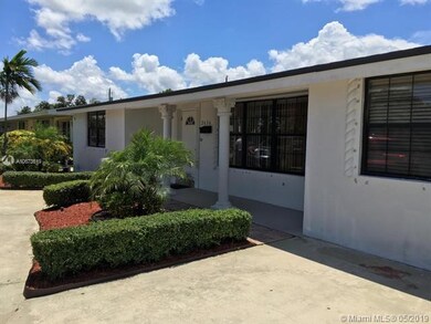 2636 Nassau Dr, Miramar, FL 33023 - photo 4